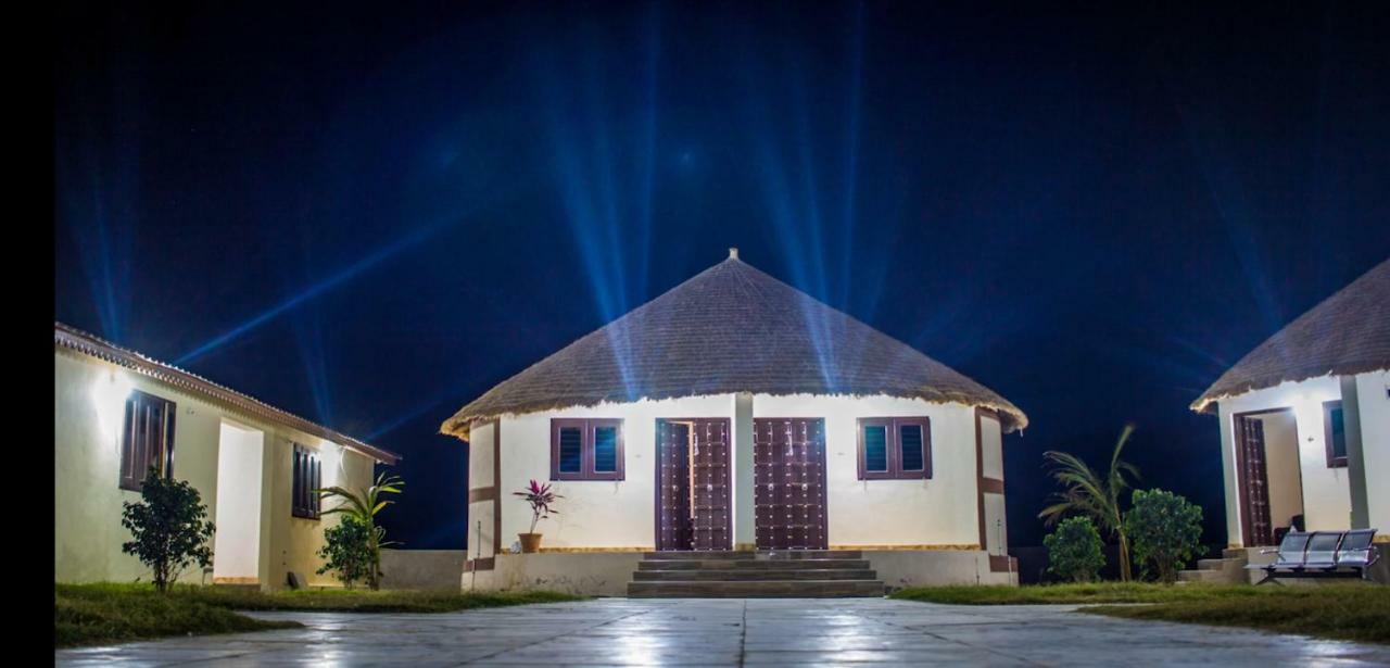 Rann Resort Dholavira Екстериор снимка